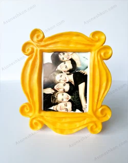 قاب عکس طرح قاب در خانه مانیکا - سریال Friends